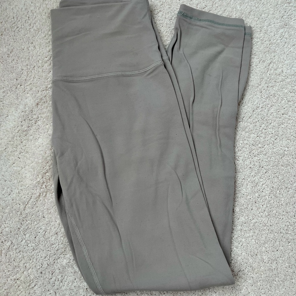 Lululemon Align Pant 25” in Smoky Blush